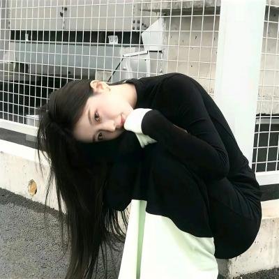 国民男神被曝深夜共进晚餐，深夜品牌活动现场画面流出